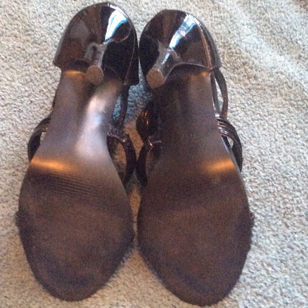 Black Heels - Picture 3 of 3